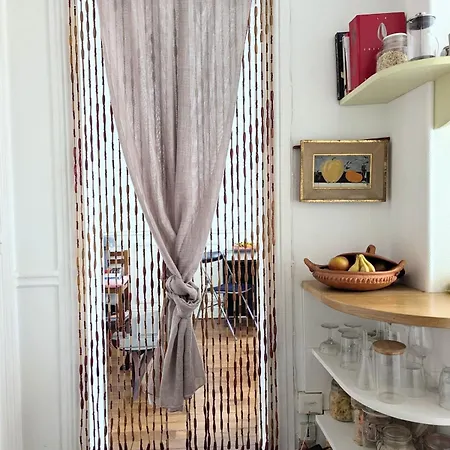 Charming Light Flat In Goncourt 公寓 巴黎